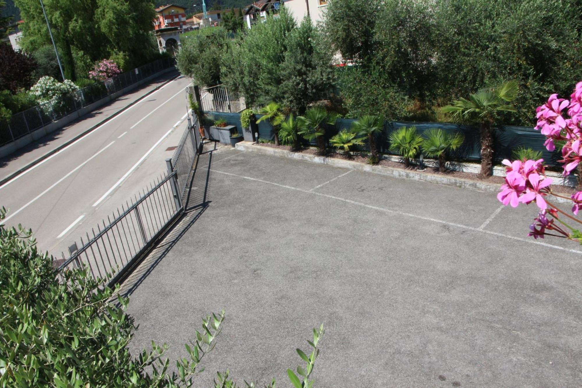 B&B Casa Wanda Since 1999 Riva del Garda Exterior foto