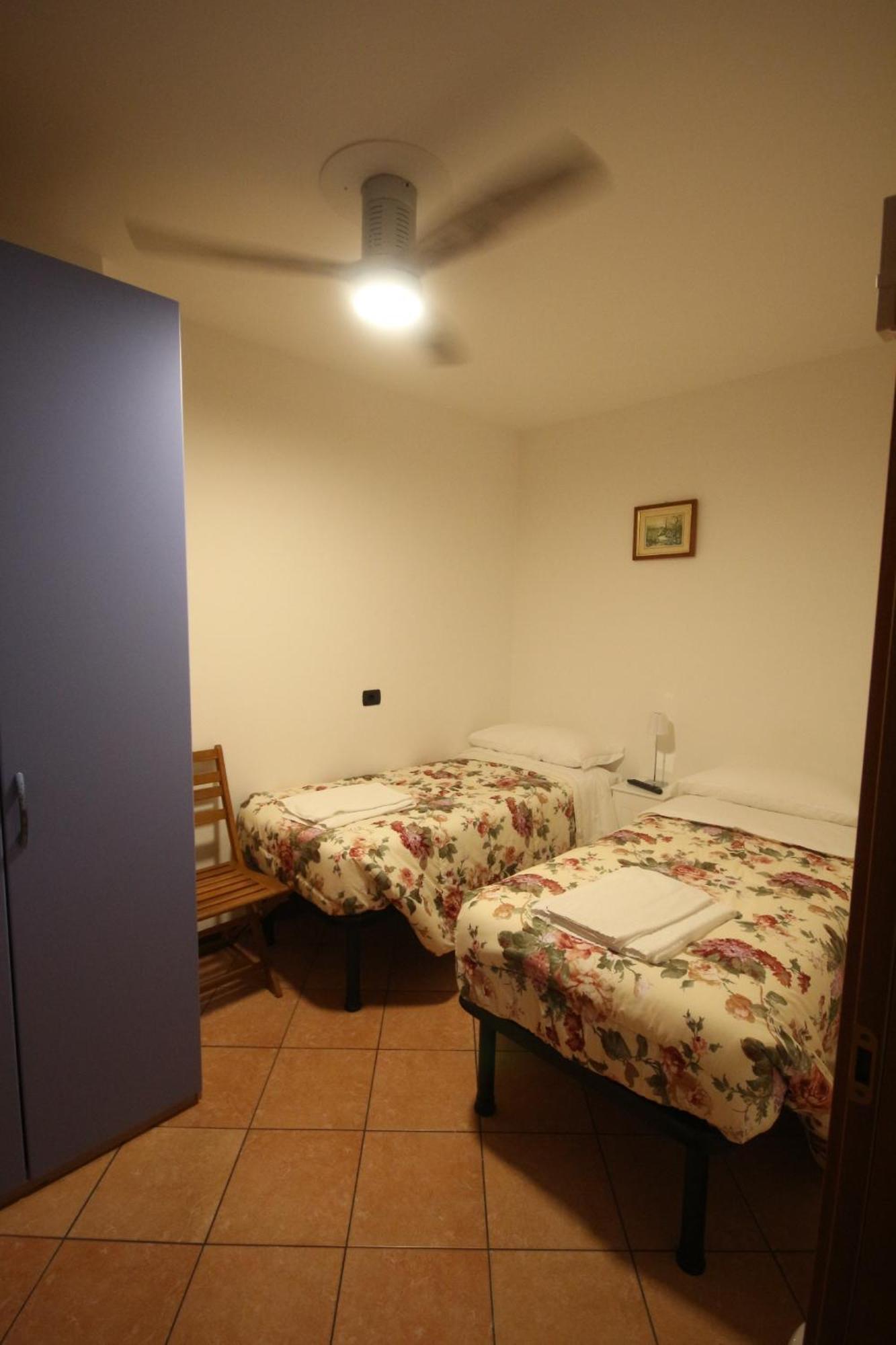 B&B Casa Wanda Since 1999 Riva del Garda Cameră foto